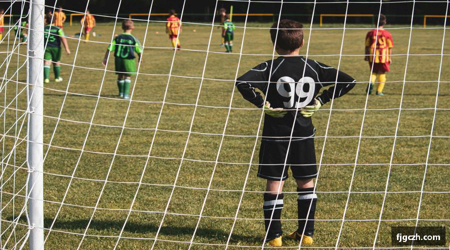 必一·运动(B-Sports)官方网站巅峰对决，谁主沉浮？🔥⚽️🏀